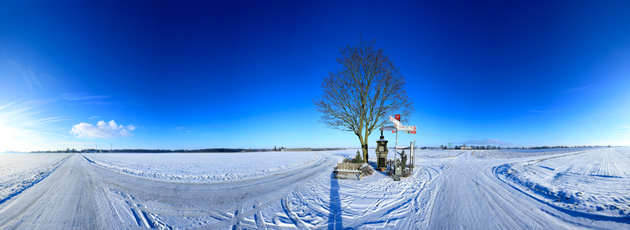 Der Niederrhein: Winter – Panoramablick 180 Grad. Vorst: Der Gotthardus-Kreuzweg. Panoramagröße: 152x55 cm / 300dpi